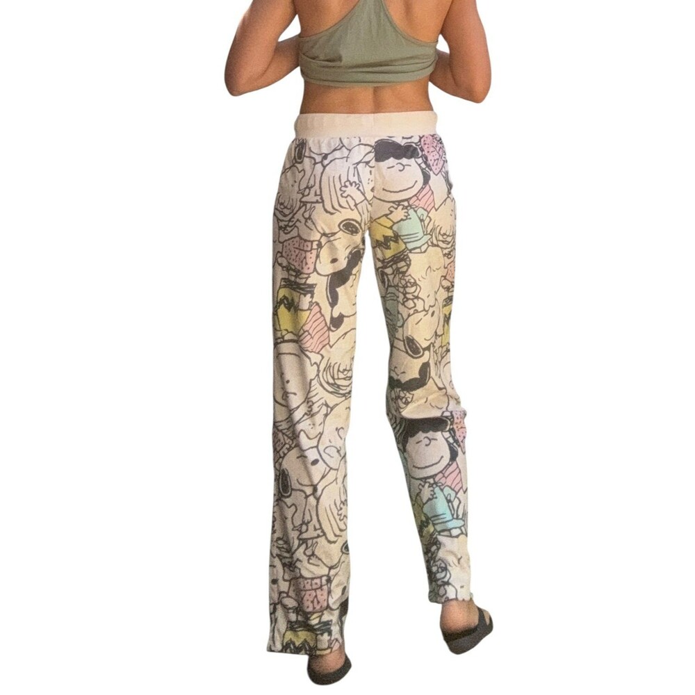 Peanut’s Snoopy velvety pants xs sweats